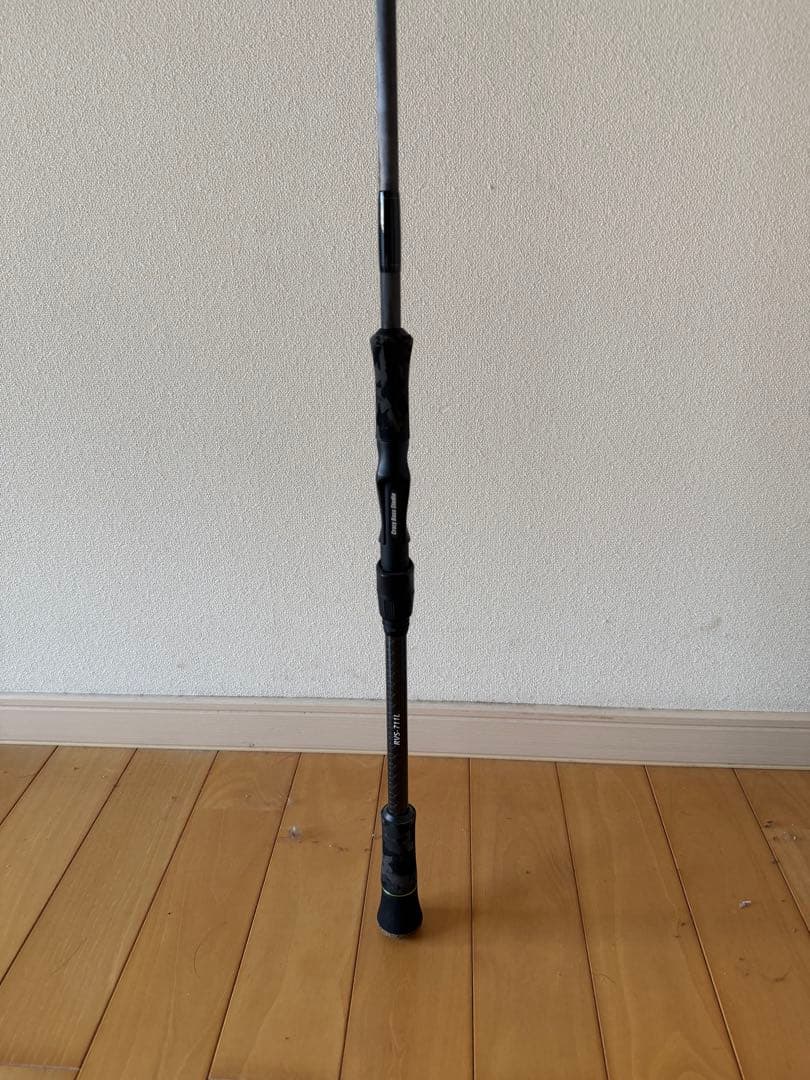 CrazyBassStudio RAVAGE RVS-711L AERA