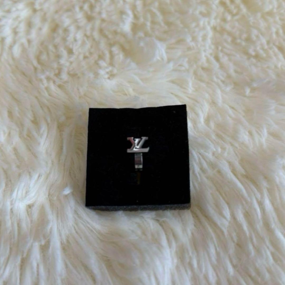 LOUIS VUITTON ピアス