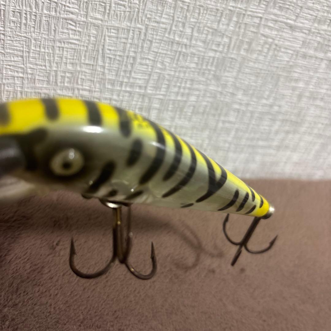 スミス40周年限定へドンマグナムタイガー