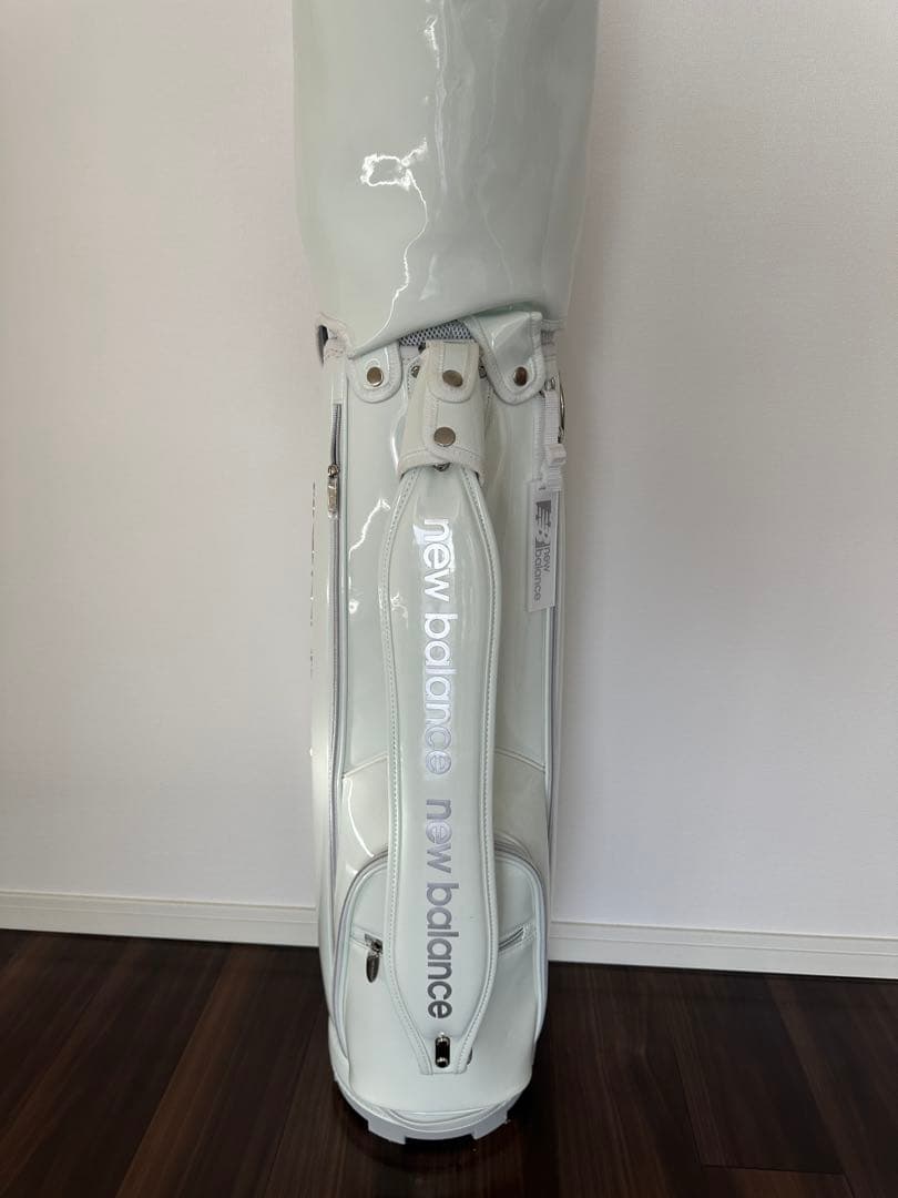 GLOIREアイアンセットとnew balanceゴルフバッグセット