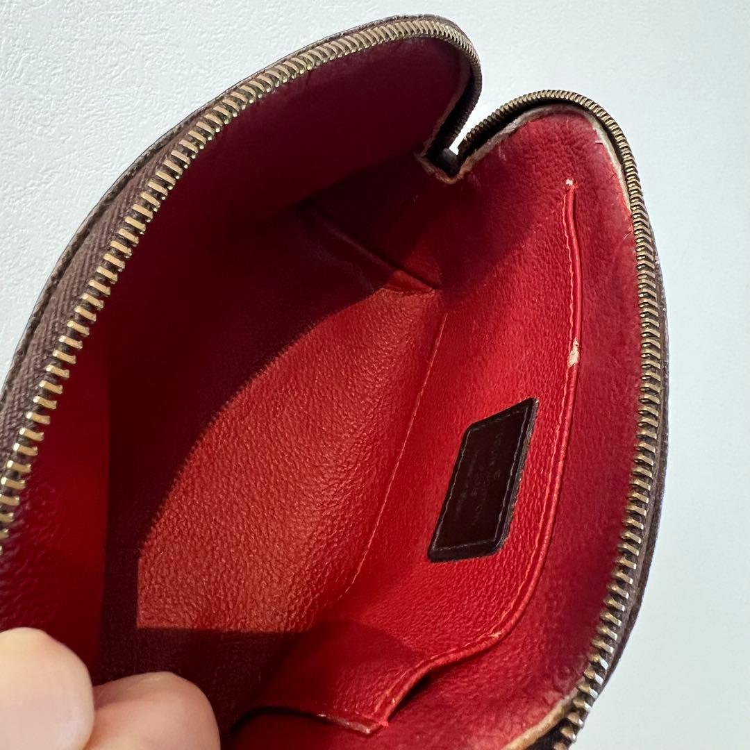 ルイ・ヴィトン　ダミエ　ポーチ