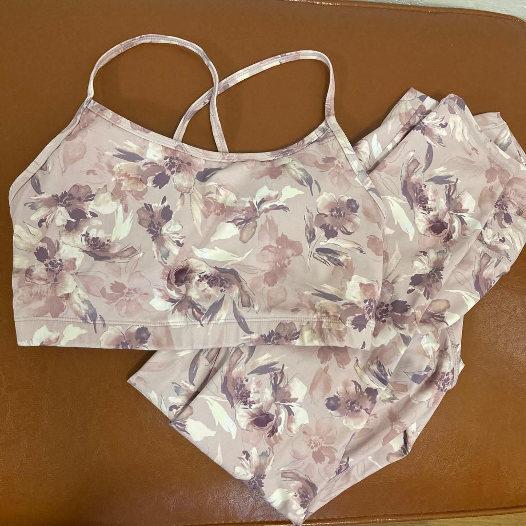 専用SUKALA 花柄 ヨガウェアセット M