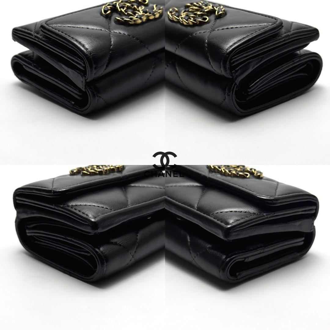 正規品 CHANEL シャネル19 ディズヌフ Wホック フラップ 三つ折り財布
