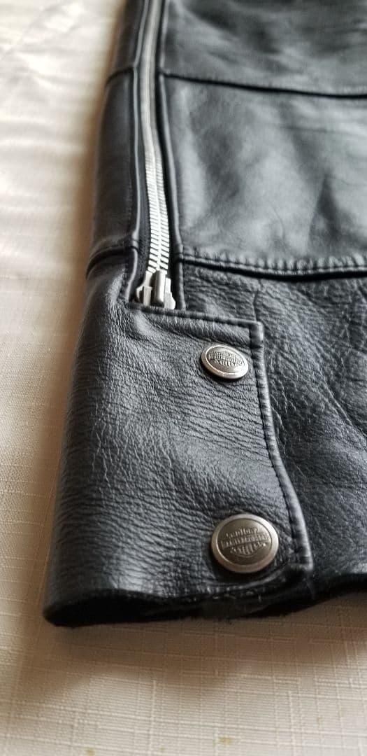 HARLEY DAVIDSON　黒レザー チャップス [サイズXS]