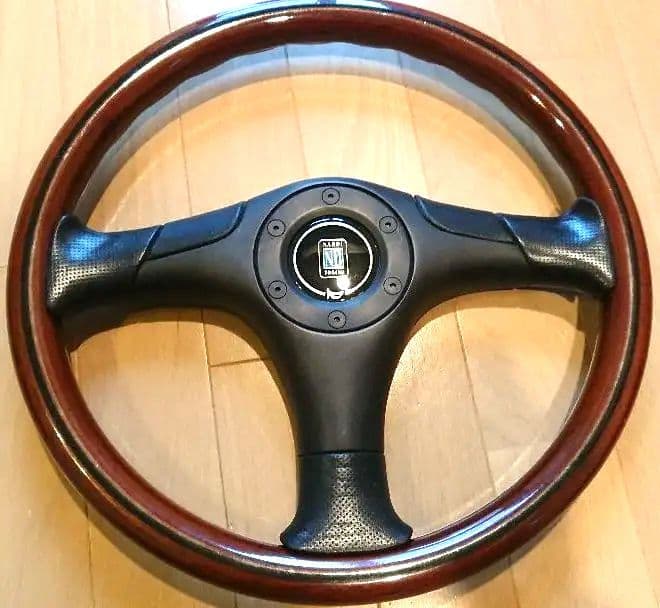 イタリア製 NARDI ステアリング·ホイール38cm径(380φ)