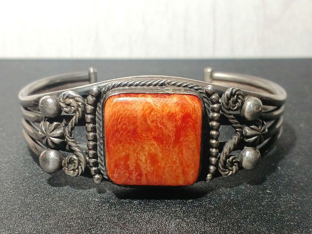 アーノルドグッドラック ナバホ バングル