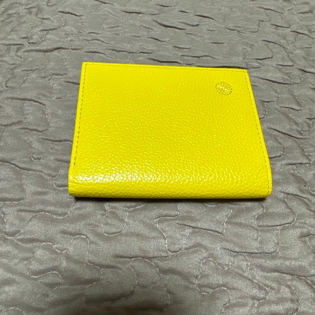 皇居 財布 イエロー 二つ折り 菊の紋 - メルカリ