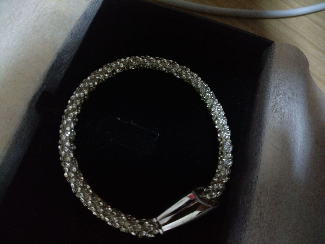 ☆大人気☆最安値☆VARTIX☆#LUV ☆ブレスレット☆