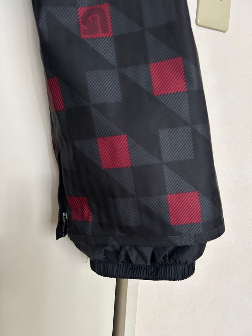 バートン　ダウン入りジャケット　上下セット