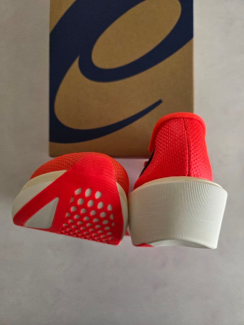 【未使用】ASICS　SPEED SKY TOKYO　26.0cm