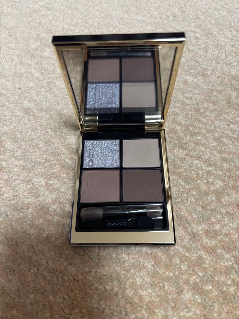 極美品 SUQQU アイシャドウパレット2025限定色 S03 霜来