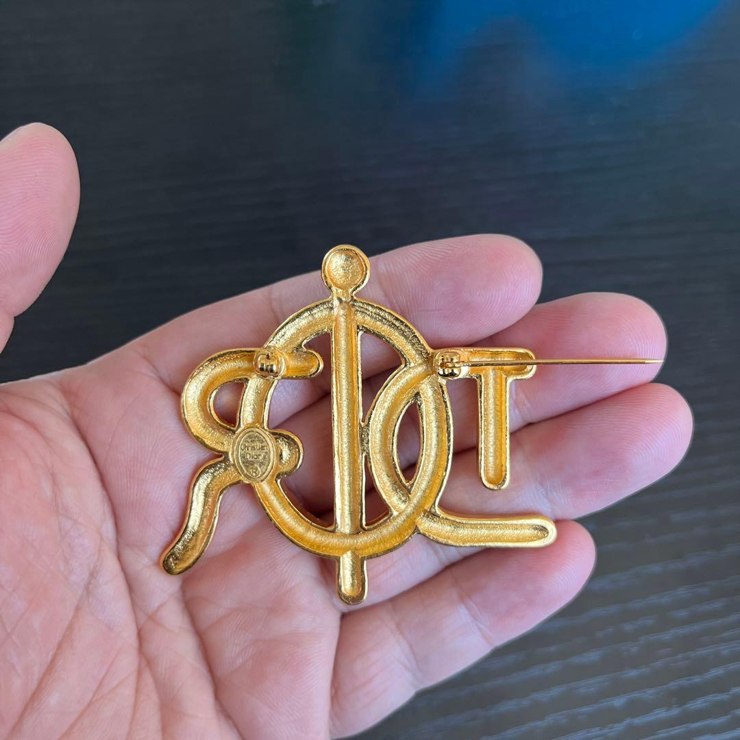 Christian Dior ディオール ロープ ロゴ ゴールド ブローチ