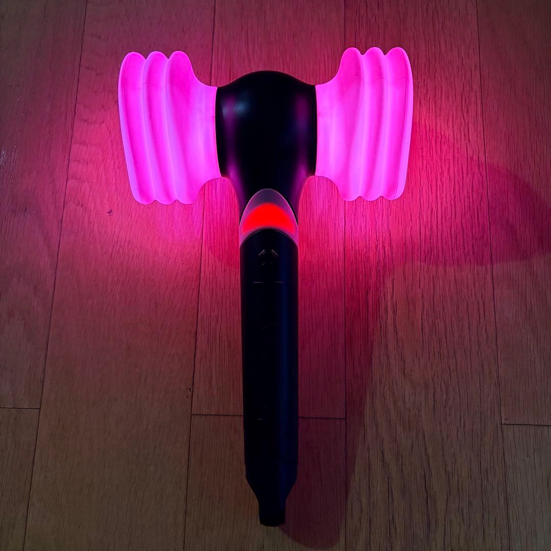 BLACKPINK ペンライト Ver.2 電池付き - メルカリ