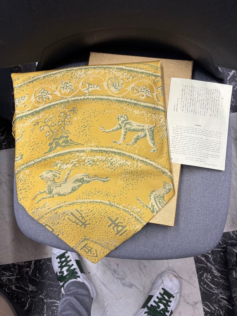 N10310【未使用】龍村美術織物 敷物 風呂敷 スカーフ シルク