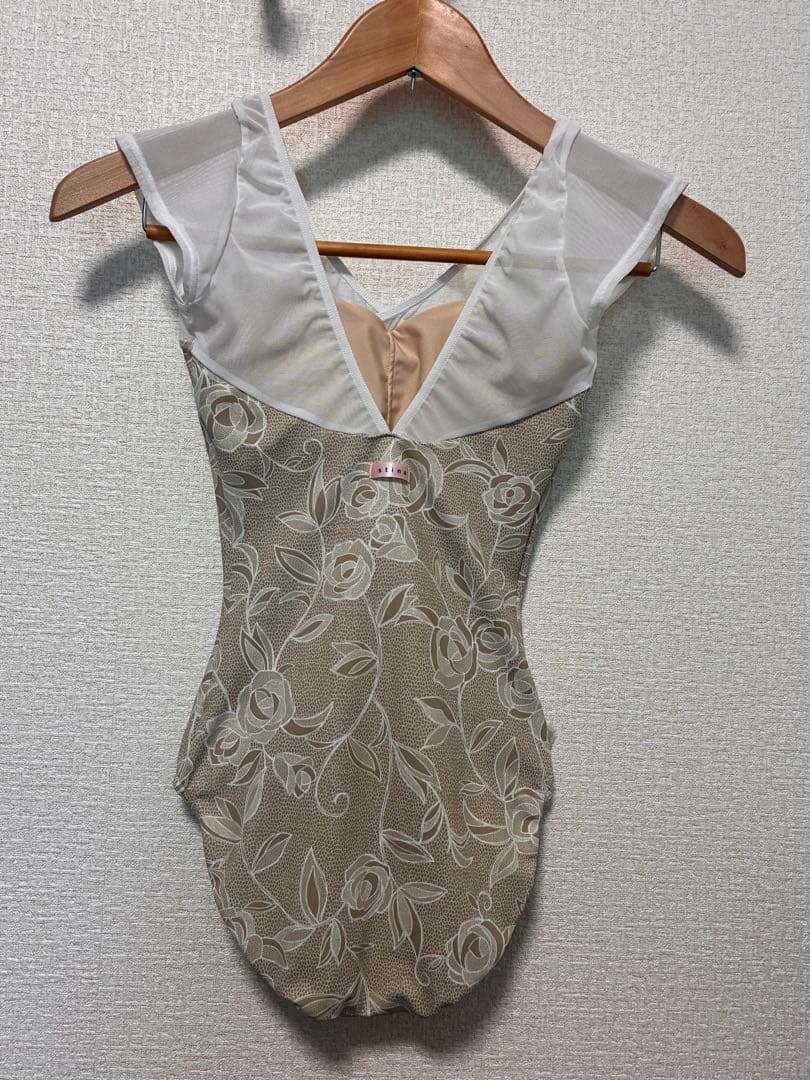 Stina typeH half sleeve レオタード P 新品未使用