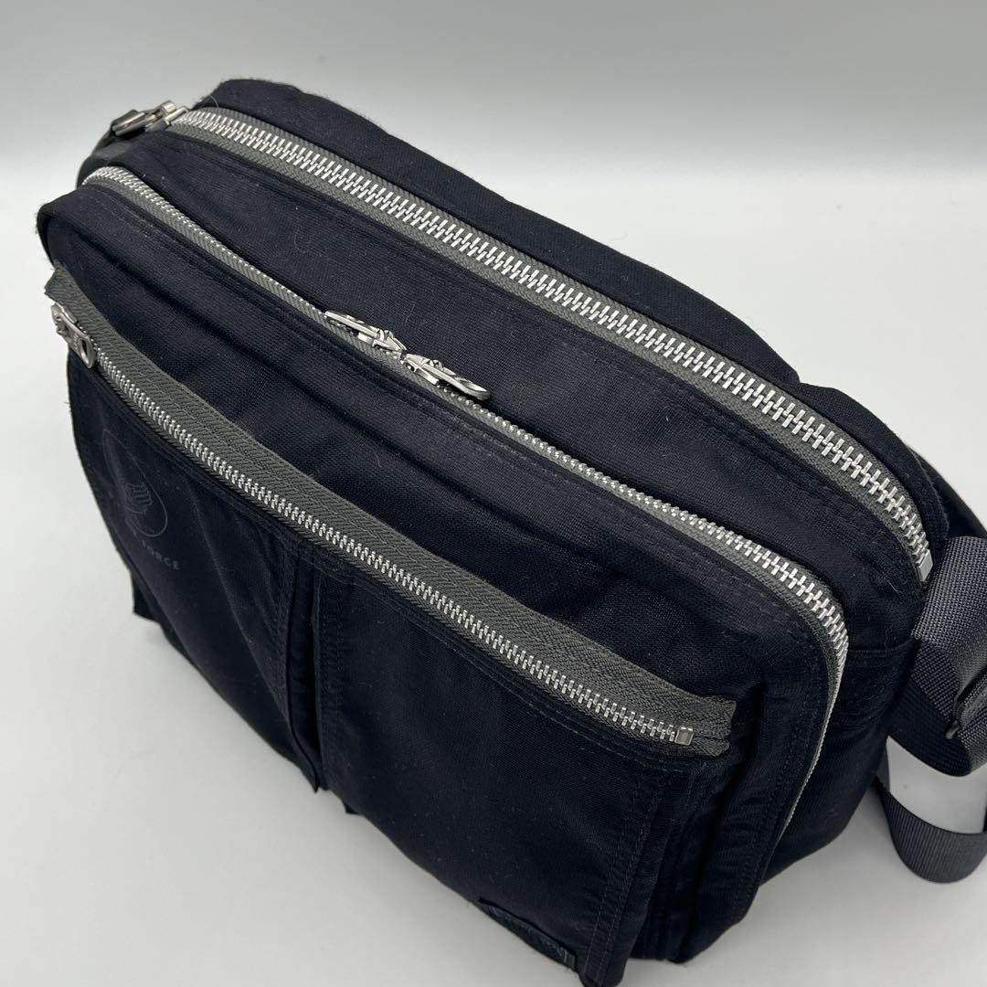 【ましゅー】 PORTER フライングエース ショルダーバッグ 2層