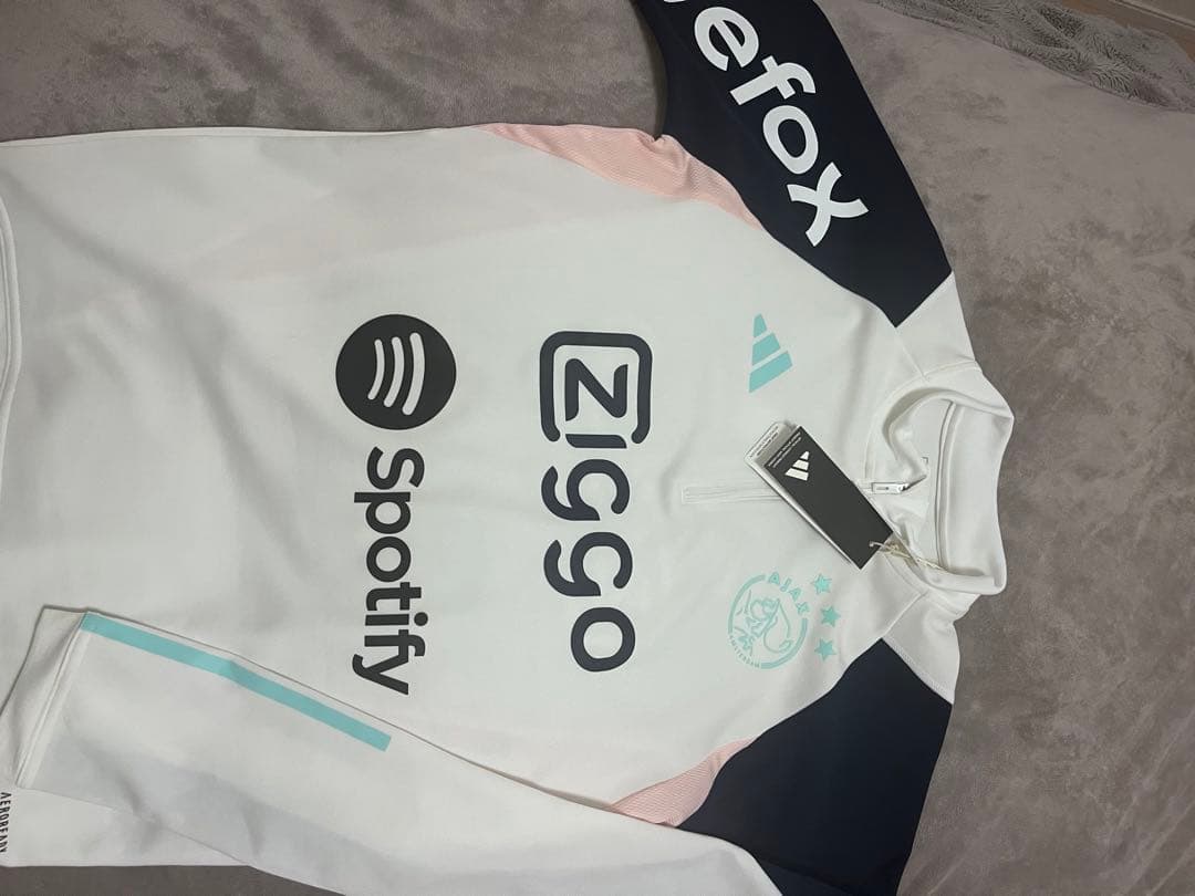 サッカーウェア　トレーニング