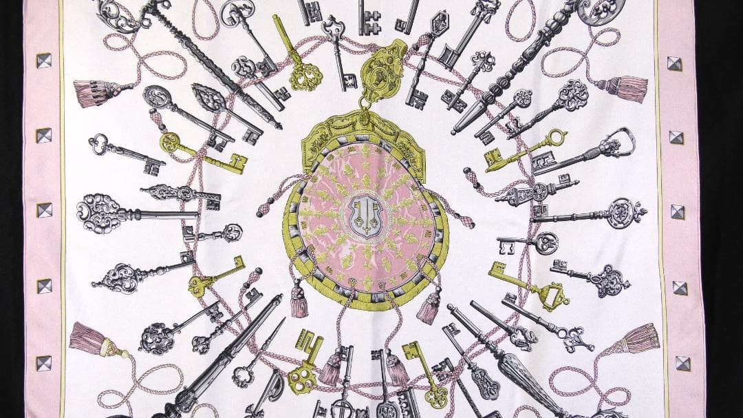 HERMES エルメス　大判スカーフ　カレ90　 D495