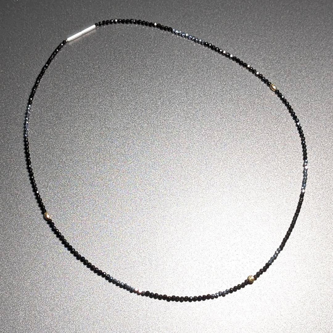 重厚な美しさとパワーを兼ね備えた K18ゴールド×テラヘルツ×スピネル