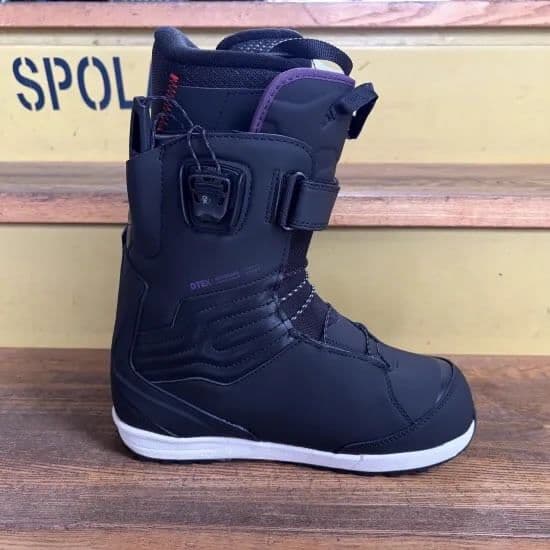 スノーボード DEELUXE 2026 EMPIRE CTF HOT BLACK 26.5cm