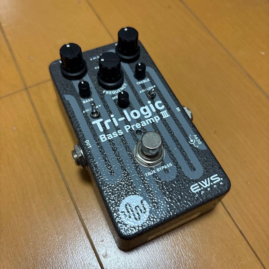 E.W.S. Tri-logic Bass Preamp III【箱、説明書付】