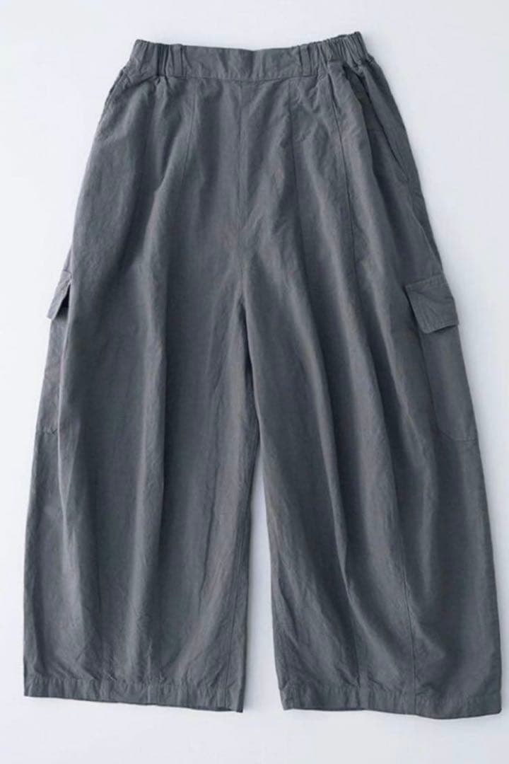 ネストローブ コットンリネンウェザー バレルパンツ グレー