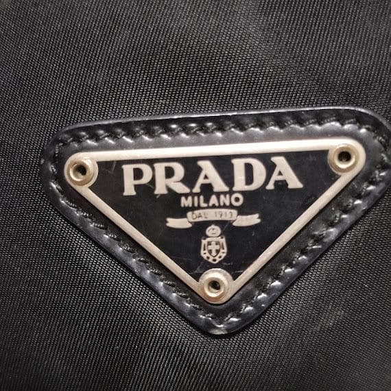 PRADA プラダ テスート 巾着ポーチ 黒/ブラック 1