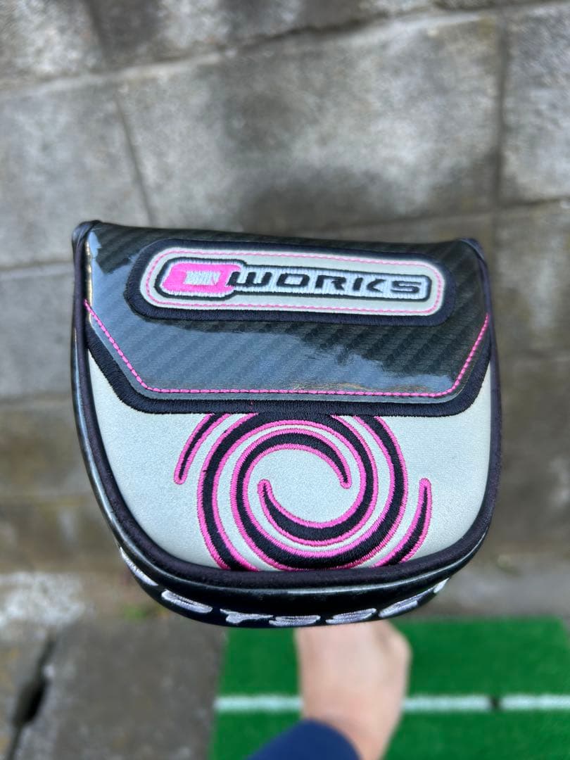 オデッセイ　ツーボール　ピンク　32インチ