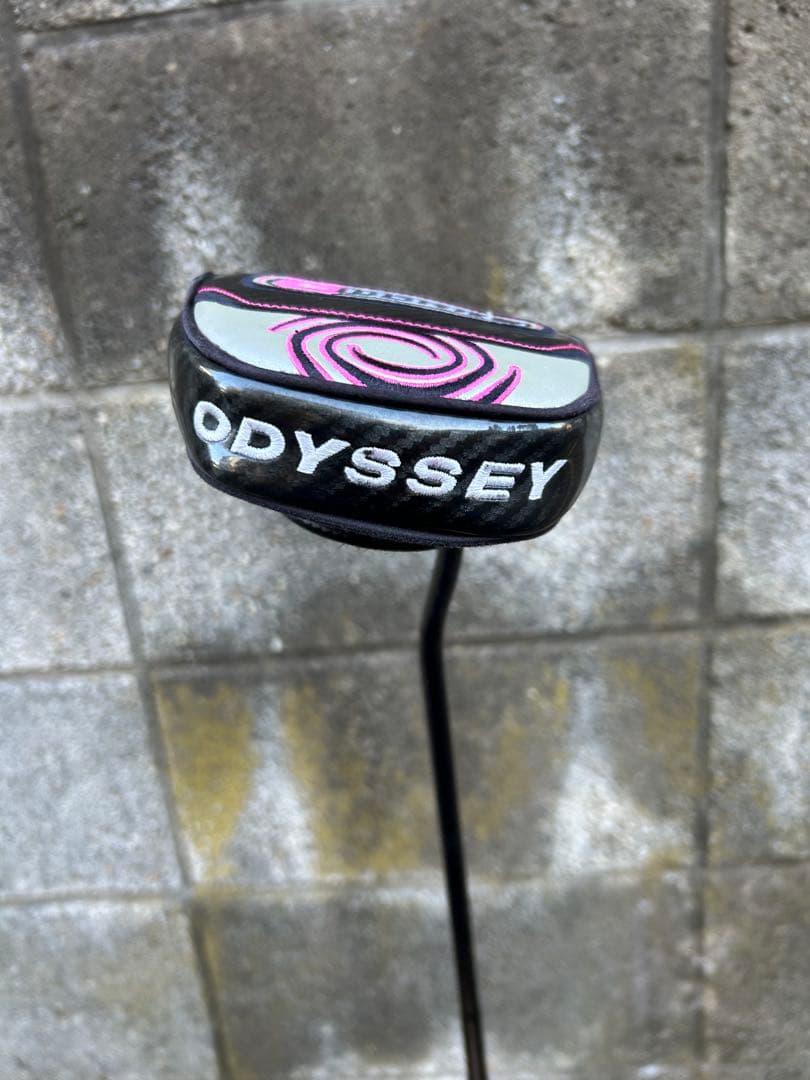 オデッセイ　ツーボール　ピンク　32インチ