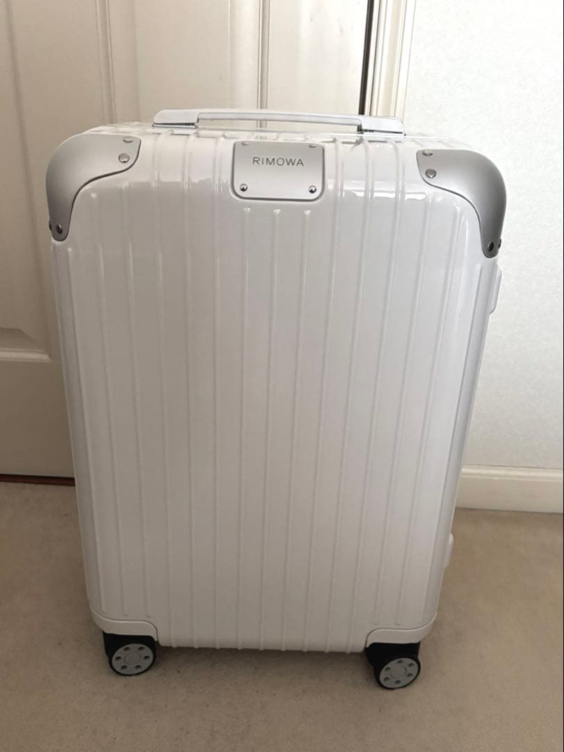 新品未使用　RIMOWA(リモワ) HYBRID キャビン　グロスホワイト