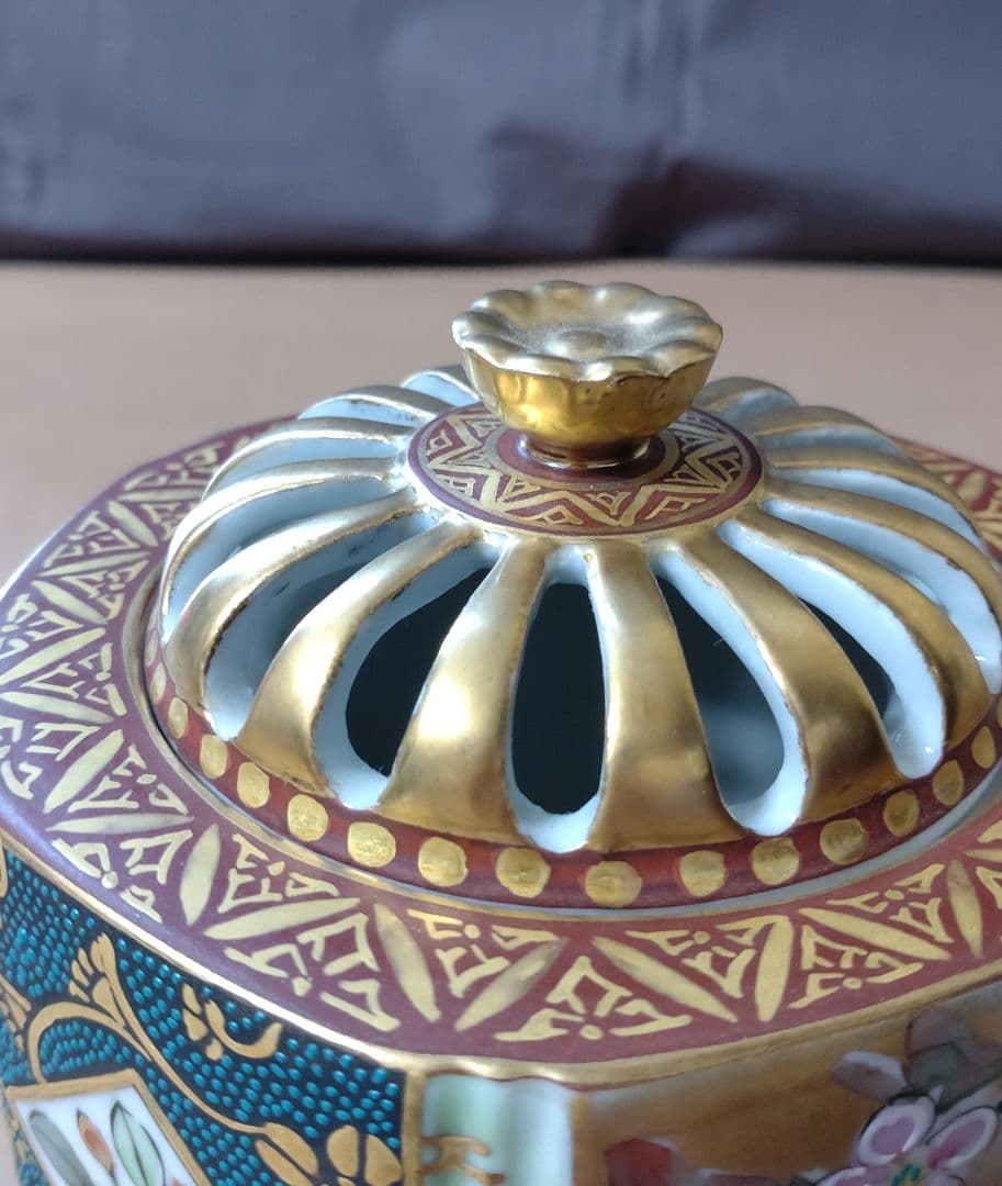 香炉 九谷焼 大雅作 青粒鉄仙 花鳥図  茶道具 仏具 置物 陶器