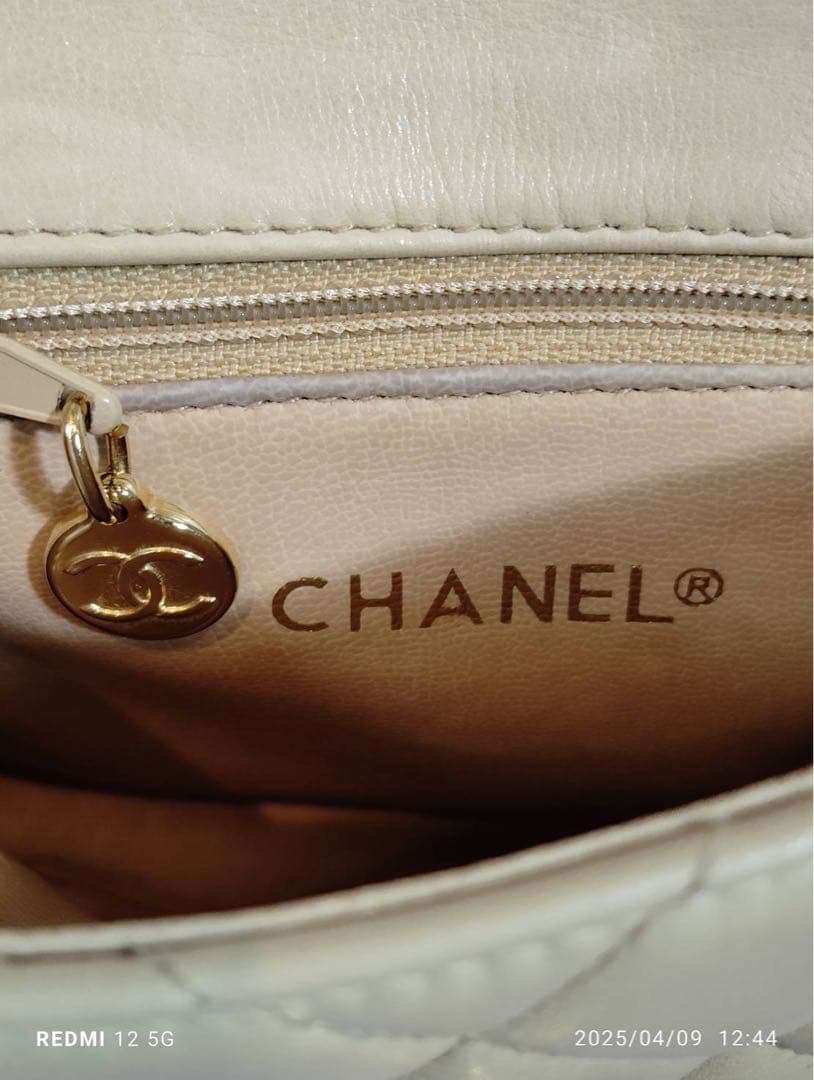 極美品 CHANEL マトラッセ ボディバッグ ココマーク ラムスキン GD金具