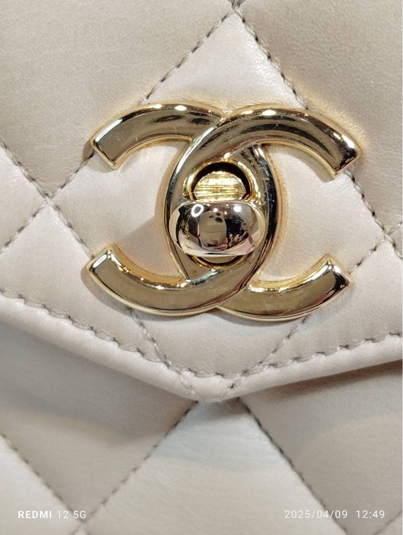 極美品 CHANEL マトラッセ ボディバッグ ココマーク ラムスキン GD金具