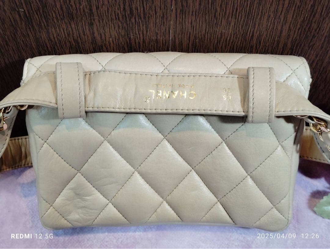 極美品 CHANEL マトラッセ ボディバッグ ココマーク ラムスキン GD金具