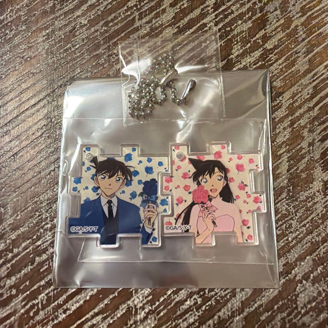 名探偵コナン TVアニメコナン展 アクリルパズル 工藤新一 毛利蘭