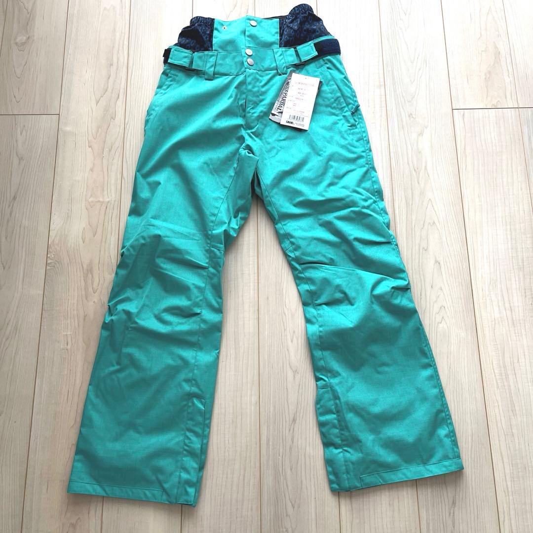 スノボーウェア　スキーウェア　レディース　上下　セット　新品　9号　耐水　防寒