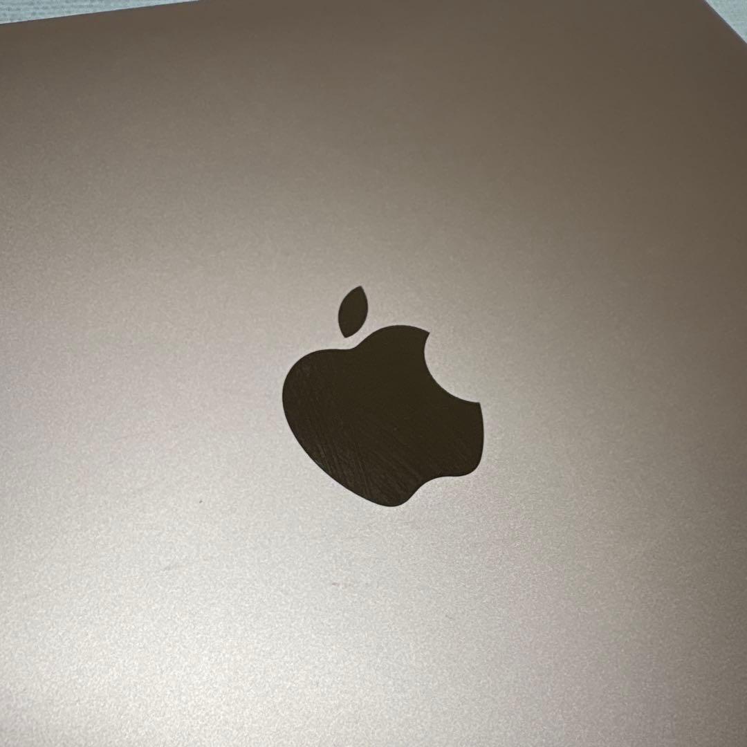 MacBook Air 2020 13インチ