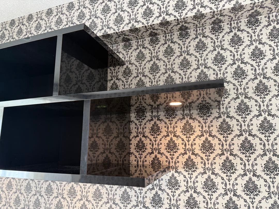 壁掛けシェルフ 造作家具 ライト付き サイズ2000