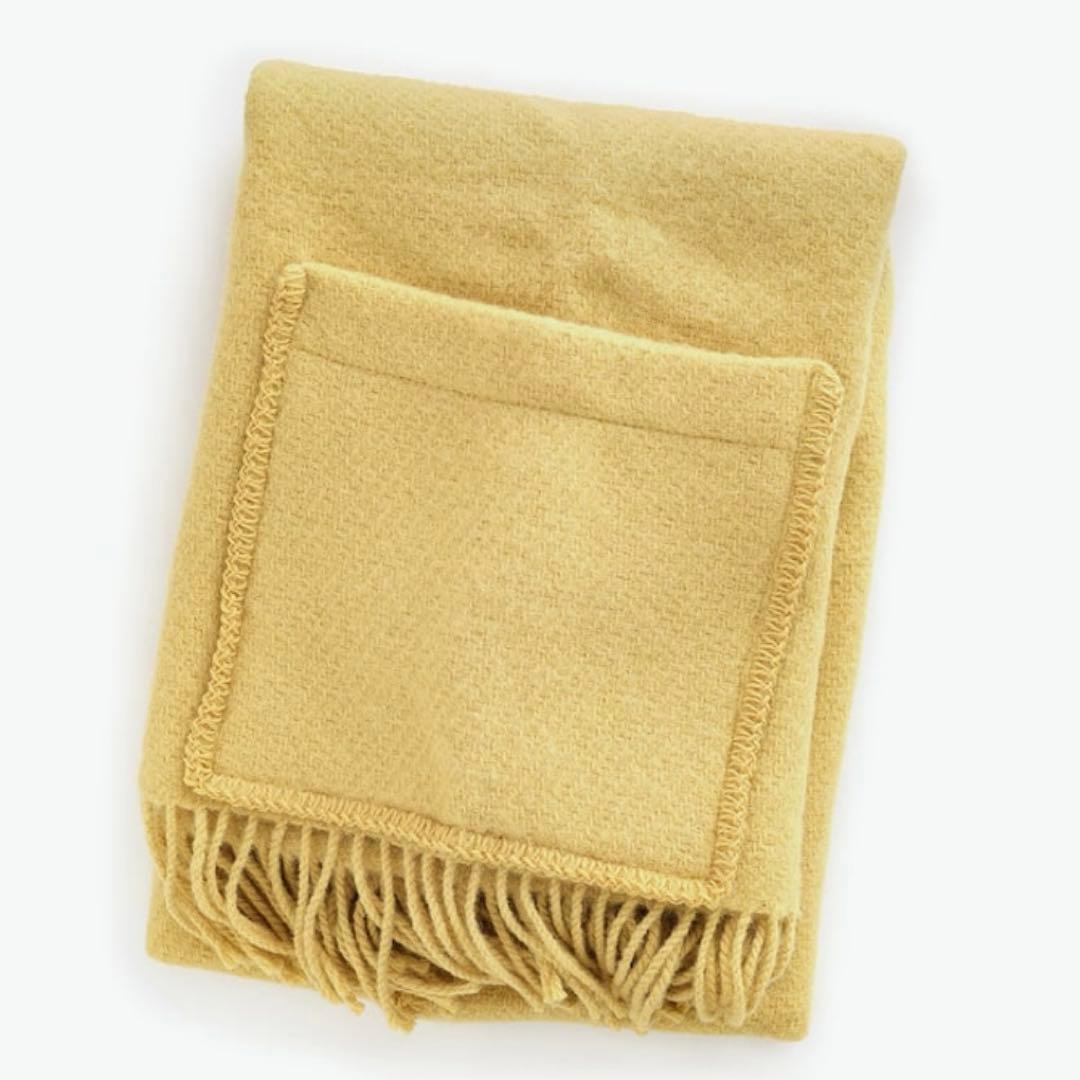 LAPUAN KANKURIT ポケットつきイエローストール