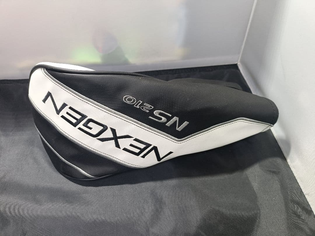 美品　NEXZEN NS 210 ドライバー　ベンタス青　5R