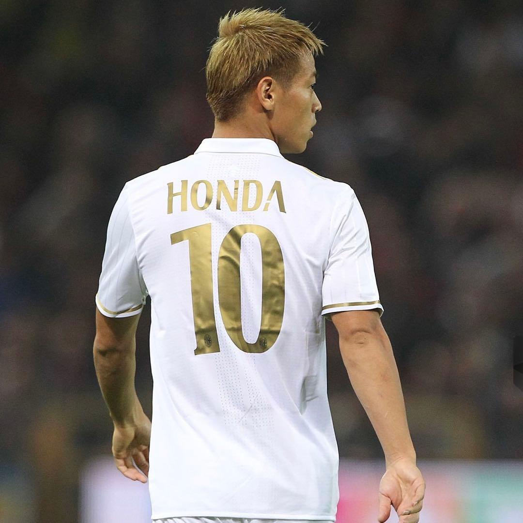本田圭佑 ACミラン シャツ 10番football Italy 4vs4