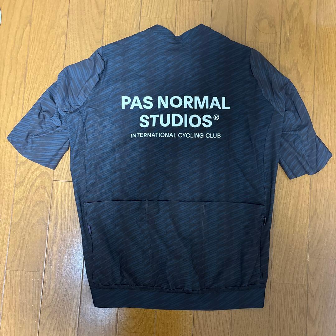 PAS NORMAL STUDIOS サイクルジャージ　M