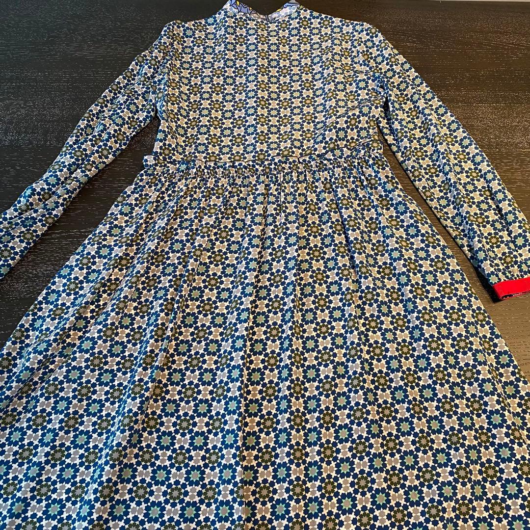 ウィークエンドマックスマーラ　シルク100% ワンピース