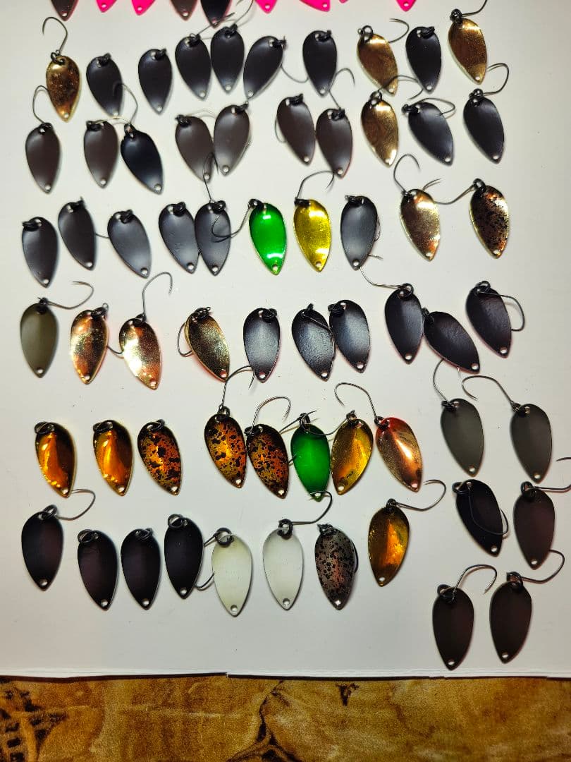 オフィスユーカリ　トリガー1.６グラム　自塗りやオリカラ多数　７２枚セット