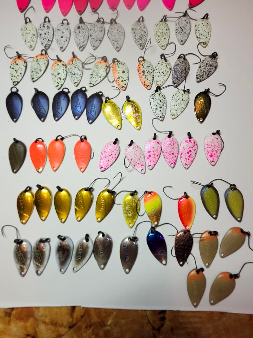 オフィスユーカリ　トリガー1.６グラム　自塗りやオリカラ多数　７２枚セット