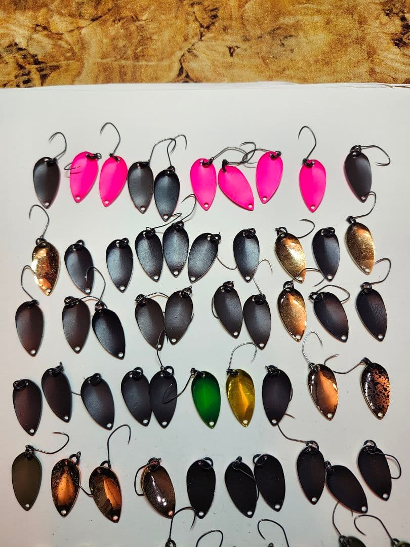 オフィスユーカリ　トリガー1.６グラム　自塗りやオリカラ多数　７２枚セット