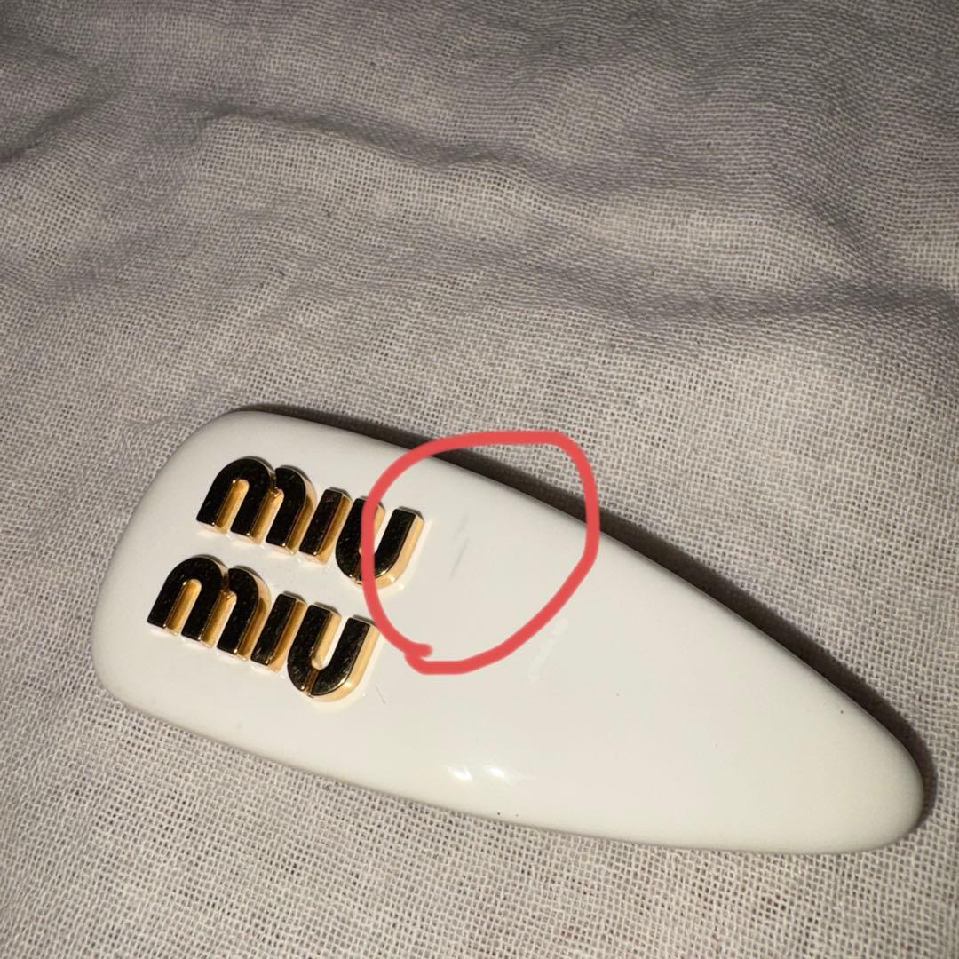 Miumiu ヘアピン/クリップ