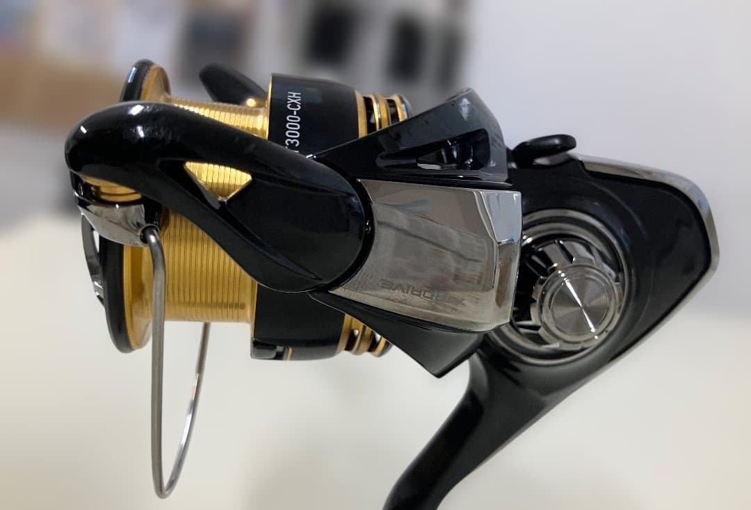 DAIWA 23LEGALIS LT3000-CXH フィッシングリール