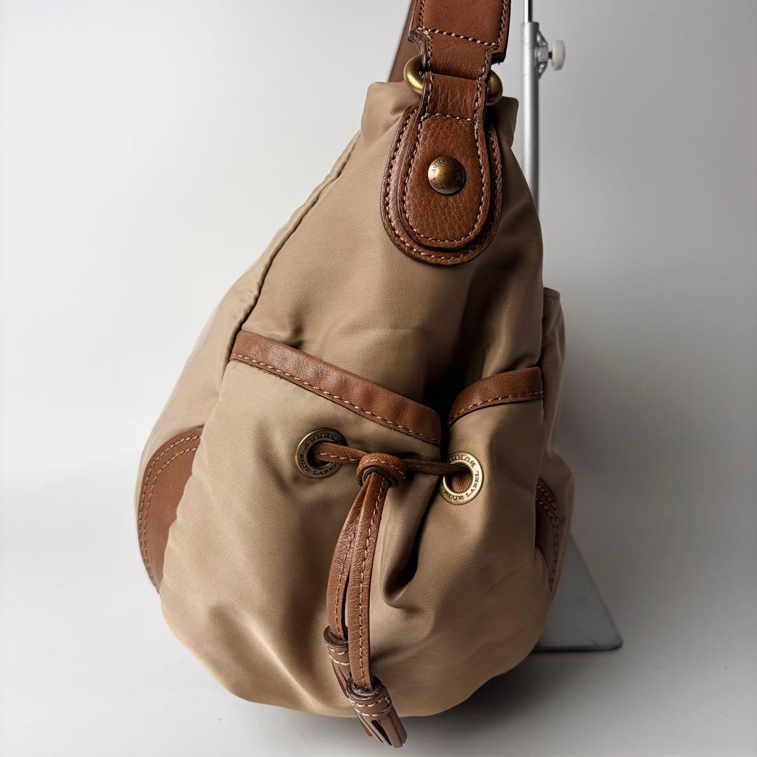 アルビバーバリーブルーレーベル ワンショルダーバッグ ホースロゴ金具