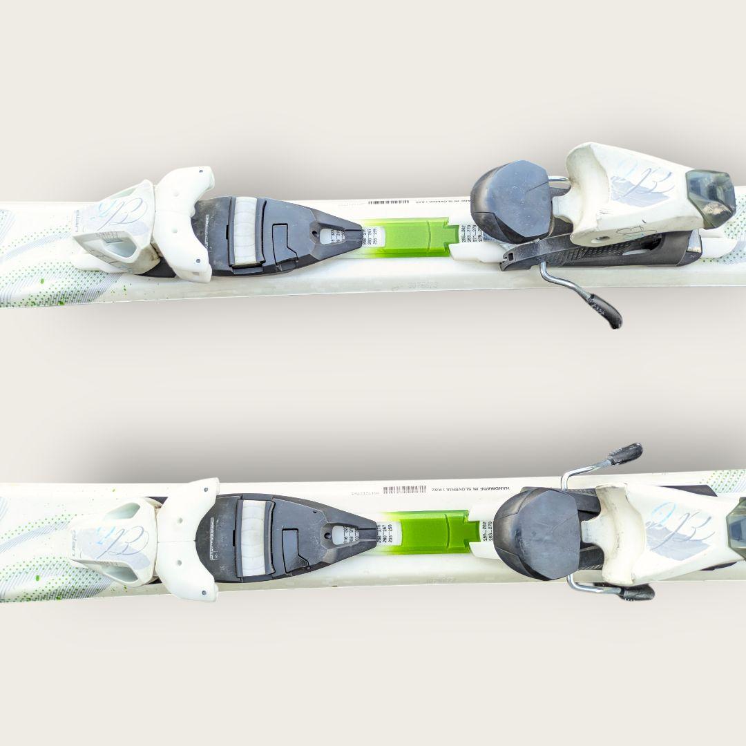 上達への近道！Elan 軽量140cm ジュニアスキー板 ビンディング付